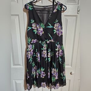 Floral Black Dress Pleated Skirt Sheer Back Zipup | George Size Medium